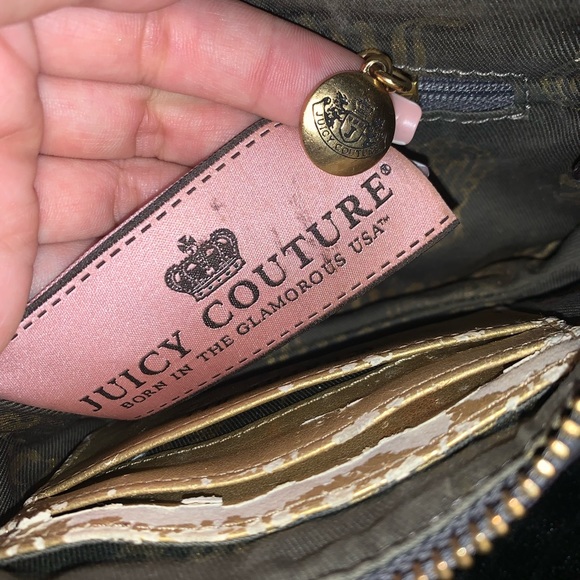 Best juicy couture purse with charms to exist in my opinion - Picture 4 of 6